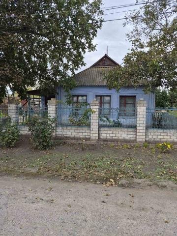17.10.26 Продається жилий будинок 70м2 на 4 кімнати в м.Баштанка (№537)